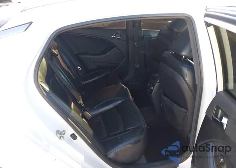 2013 Kia Optima Sx z USA, uszkodzony, nr VIN 5XXGR4A64DG243331